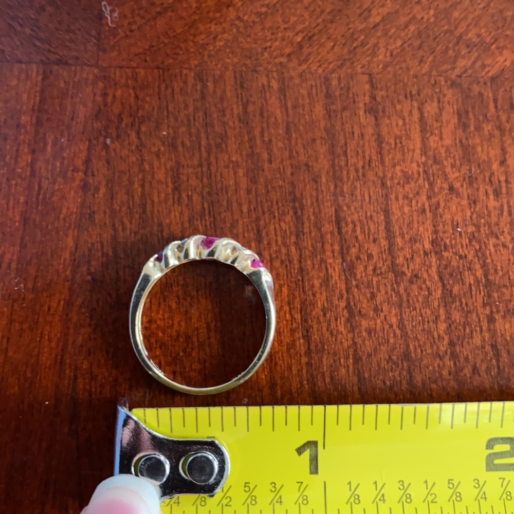 Ruby ring - Picture 2 of 4